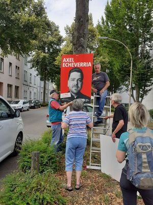 Auf der Leiter Marius Goman, stellv. OV-Vorsitzender